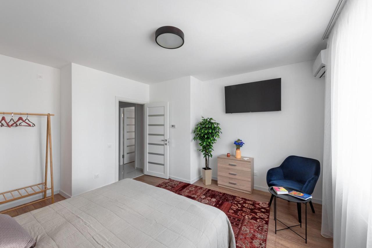 Luxury Apartment Slava Ukraini Ivano Frankivsk Bagian luar foto